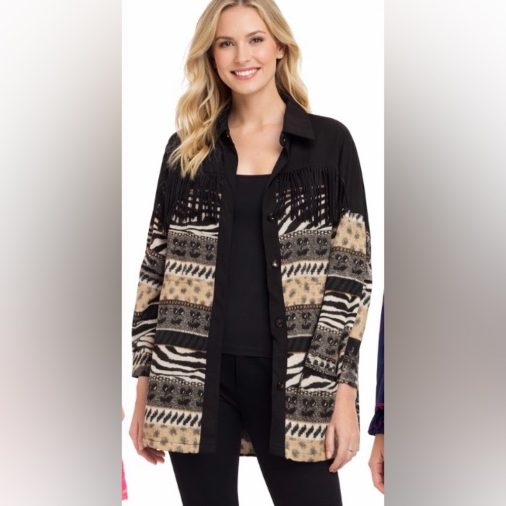 EUC Davi & Dani Size Medium Animal Print & Fringe Shacket